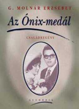 Könyv: Az Ónix-medál (G. Molnár Erzsébet)