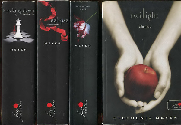 Stephenie Meyer: Twilight Saga I-IV. (Alkonyat + Újhold + Napfogyatkozás + Hajnalhasadás)